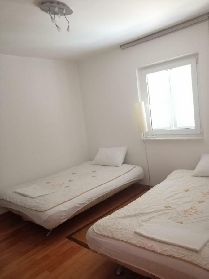 Apartmani Gaj مالينسكا المظهر الخارجي الصورة